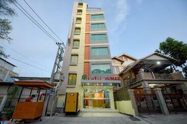 هتل Homey Mandalay