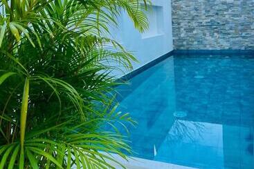 پانسیون Le Marie B&b