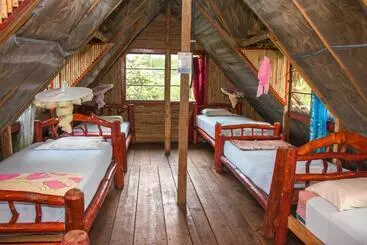 هاستل Vista Verde Lodge