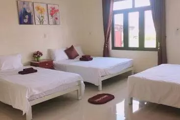 هتل Golden Forest Homestay