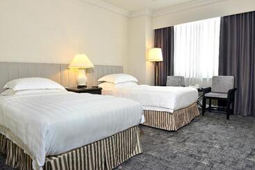 هتل Hi Lai Ez Stay