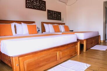 Pensão Anb Surf View