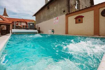 بنسيون Carolina House