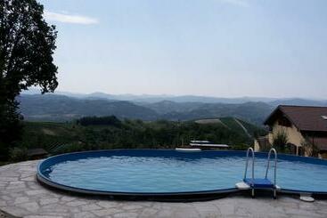 בית מלון כפרי Agriturismo Cascina Aurora