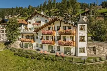 Aparthotel Residence Cesa Ladina