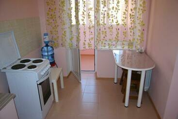 Apartmanszálloda Service Predslava On Antonovicha Street