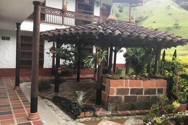 ベッドアンドブレックファースト Casa Hotel Portón Campestre