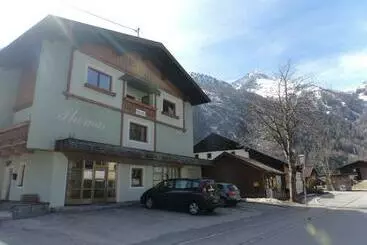 Bed and Breakfast Haus Thomas By Châtel Reizen