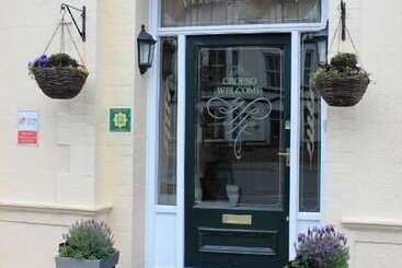 ペンション The Carmen Guesthouse