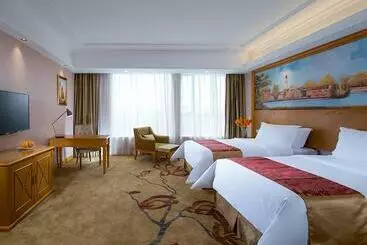 Vienna Hotel Foshan Lecong Furniture Mall