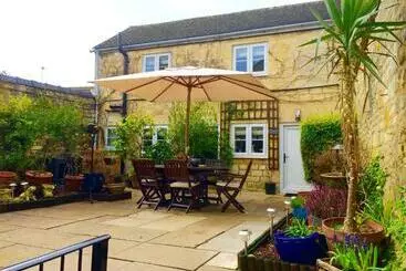 ベッドアンドブレックファースト Troy House