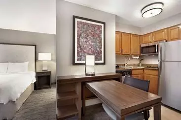Отель Homewood Suites By Hilton Portland Airport