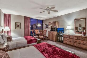 Otel Plaza Resort Club Reno
