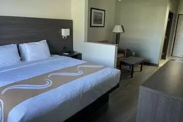 Hotel Quality Suites I44