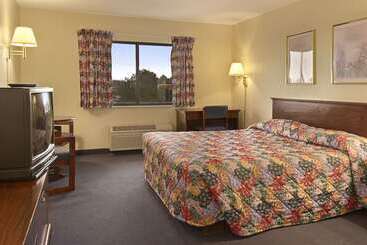 فندق Ramada Limited Mount Sterling