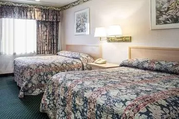 ホテル Rodeway Inn Monterey Near Fairgrounds