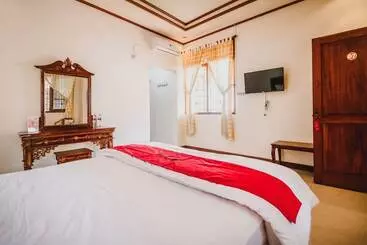 Otel Reddoorz Syariah Near Gelora Delta Sidoarjo