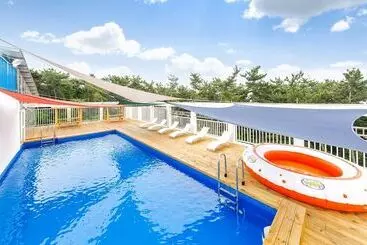 Yeongheungdo Tour Pension