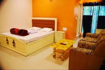 Chilapata Green Resort Hostel