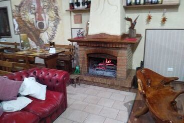 فندق فئة نجمة واحدة Ristorante Albergo Rifugio Montescuro