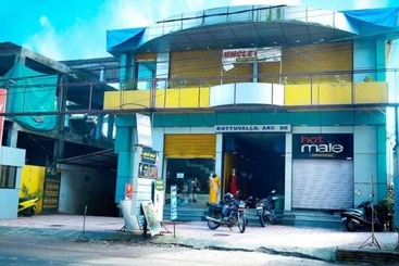 Hotel Raga Residency