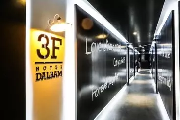 ホテル Seocheon Dalbam