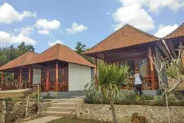 Pensão Cedok Gede Cottage