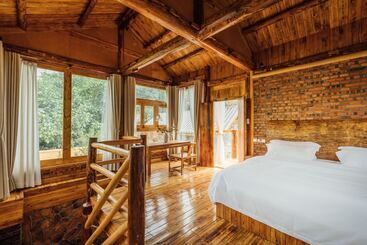 بنسيون No. 5 Valley Hebi