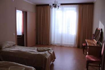 Health Resort Nadezhda   Hostel