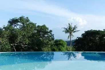 Bed and Breakfast Penida Bambu Green