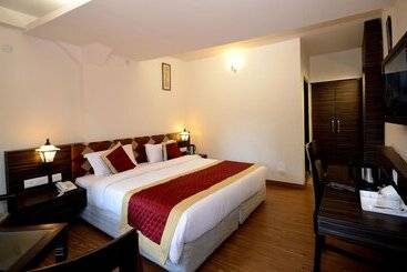 Hotel Raj Bilas Palace