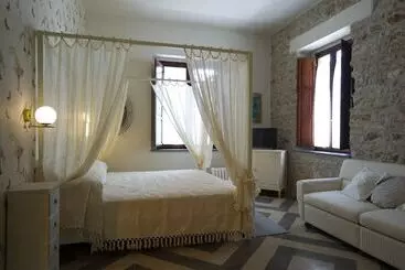 ベッドアンドブレックファースト Palazzo Scura