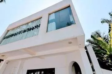 Bed and Breakfast Villa Yuvin