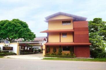 Hotell Coconut Home Resort