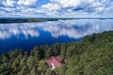 هتل Shuyskaya Chupa Resort Village