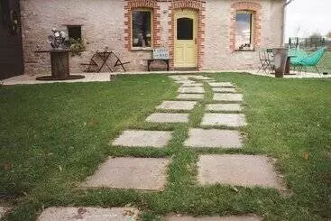 Majatalo Maison D Hotes La Clé Des Champs