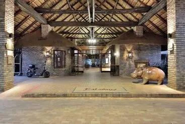 Hotel Bakubung Self Catering Chalets