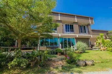 Hotel Ban Rai Nai Suan