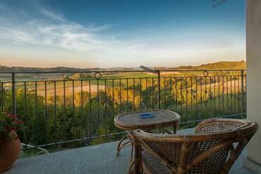 ベッドアンドブレックファースト Il Gelso  D La Costa