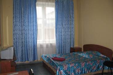 Отель Inn On Oktyabrskaya 1 B