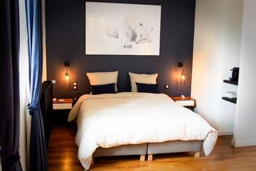 膳宿费 La Parenthèse