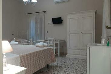 فندق ريفى Agriturismo Il Casolare Di Nonno Mario