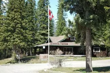 Mökkimajoitus Kootenay Park Lodge