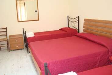 פנסיון A Due Passi Dal Mare