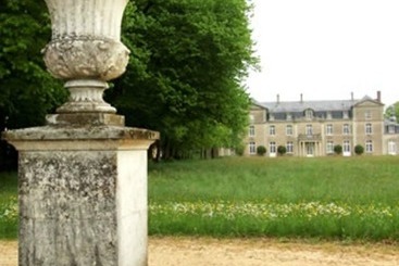 مبيت وإفطار Château D Eporcé