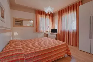 Otel Europa   Sorico