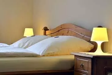 Pensão Gasthaus Zur Pfalz