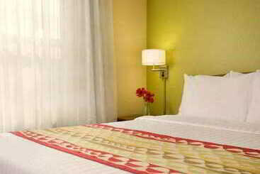 Otel Towneplace Suites By Marriott Newark Silicon Valley