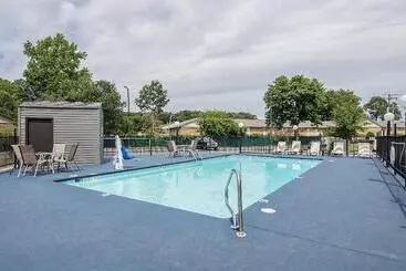 모텔 Red Roof Inn & Suites Little Rock