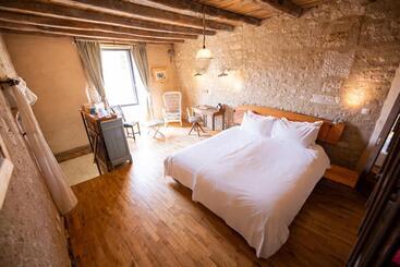 Bed and Breakfast Domaine De Chantemerle B Nb